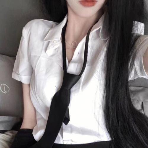 卧窗